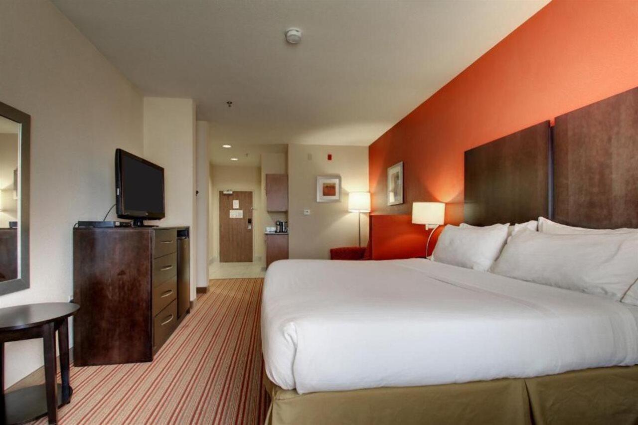 Holiday Inn Express Winona By Ihg Экстерьер фото