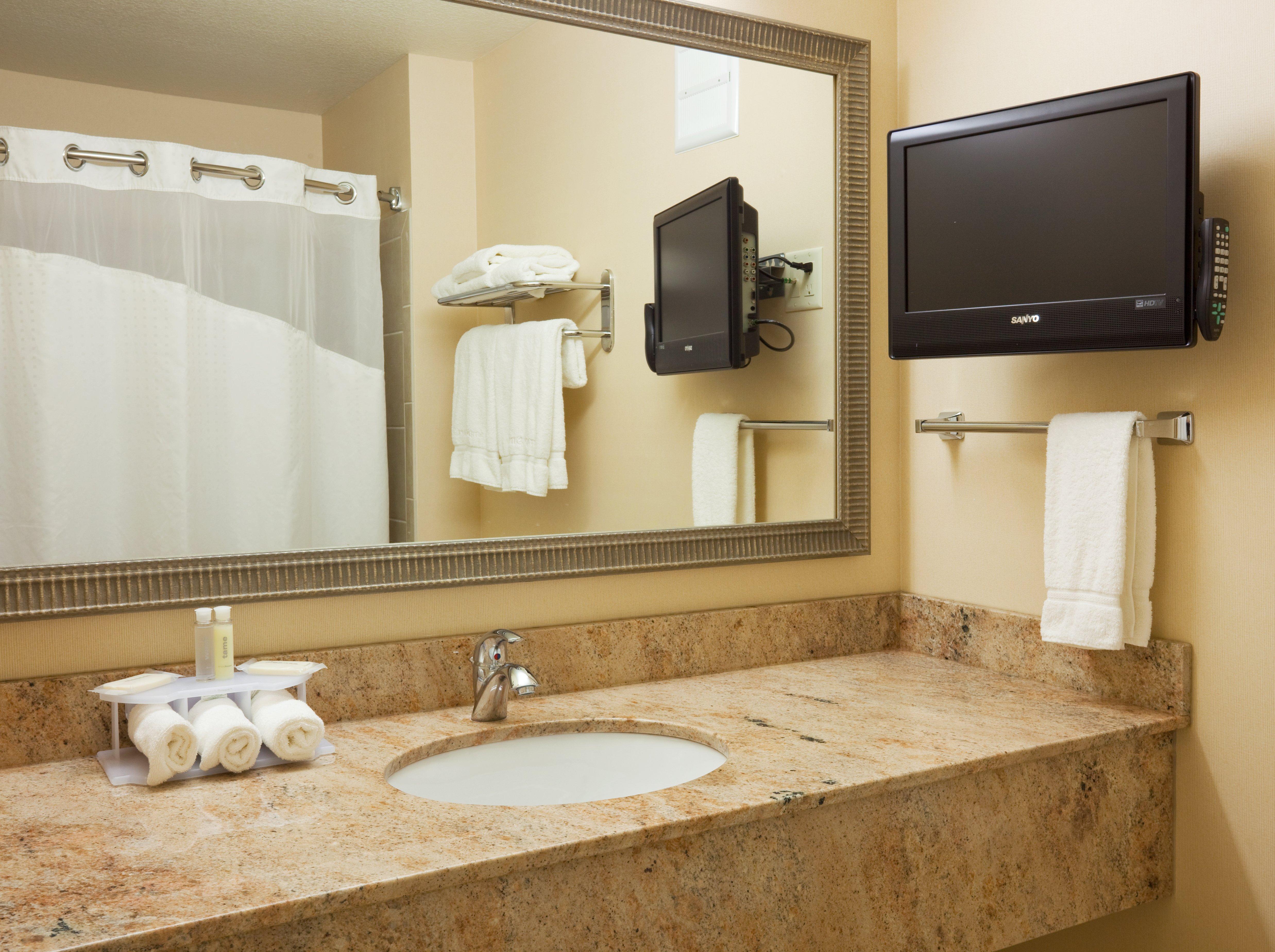 Holiday Inn Express Winona By Ihg Экстерьер фото