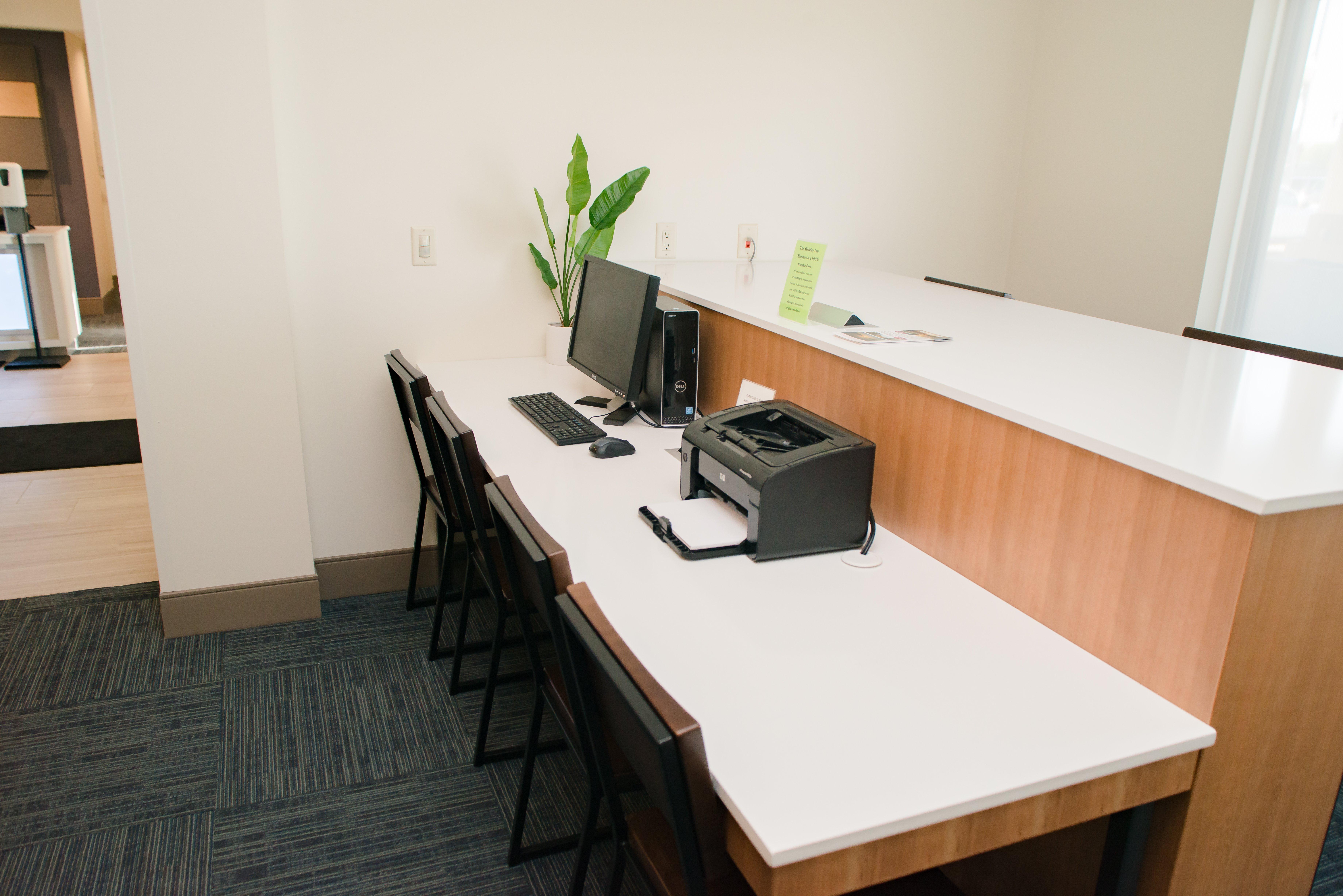 Holiday Inn Express Winona By Ihg Экстерьер фото
