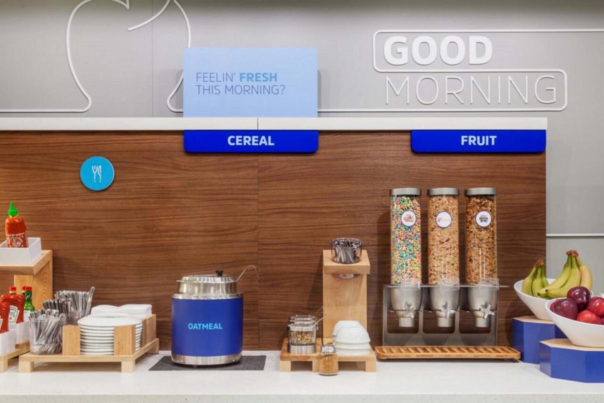 Holiday Inn Express Winona By Ihg Экстерьер фото