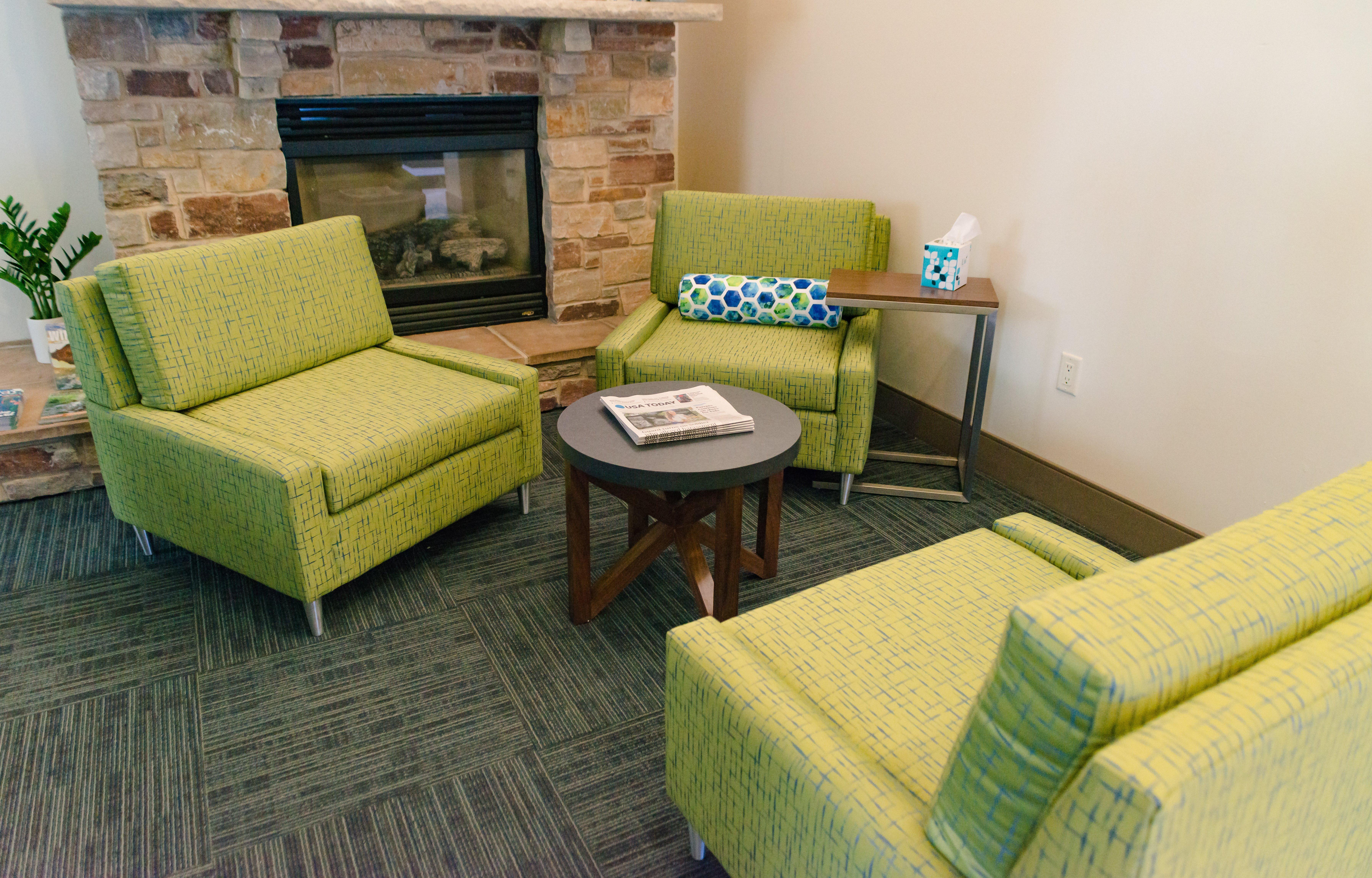 Holiday Inn Express Winona By Ihg Экстерьер фото